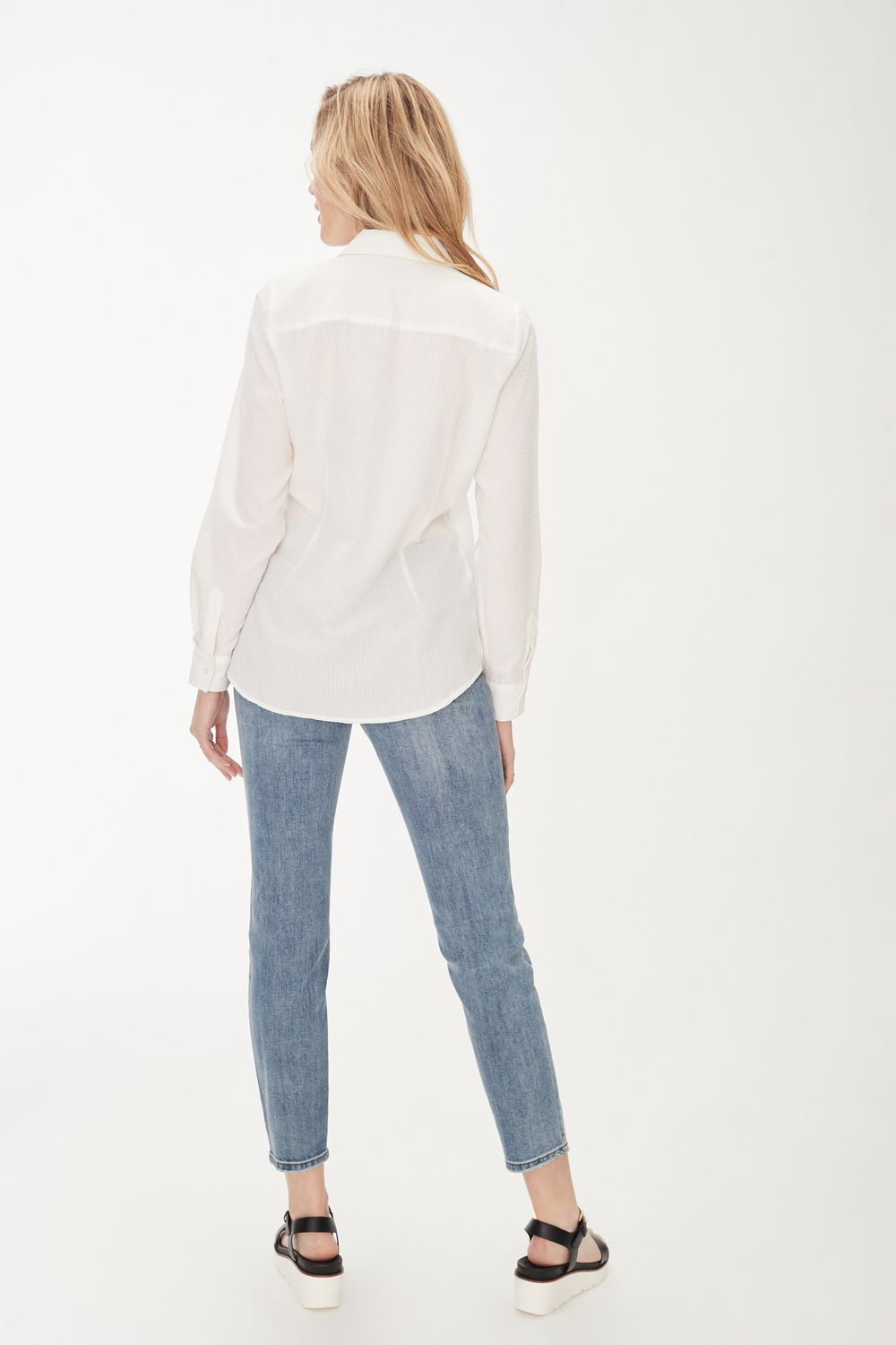 Classic Shirt, Color: White, Size: 4