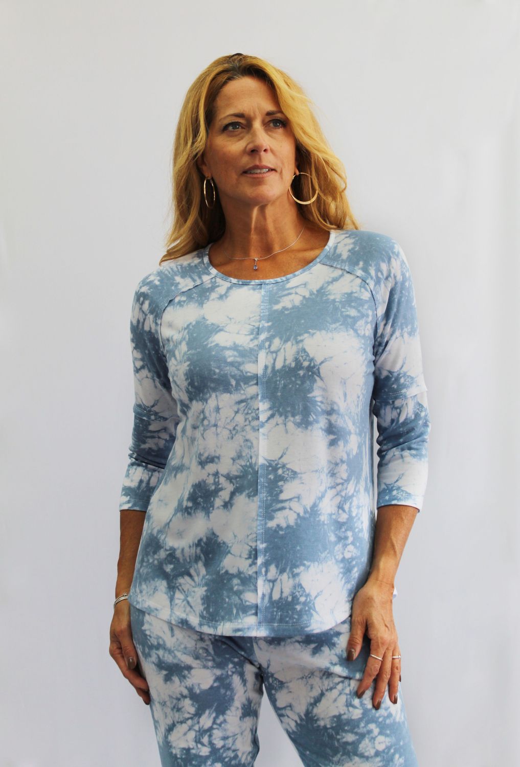 Round Neck Petite Raglan Sleeve 52937 