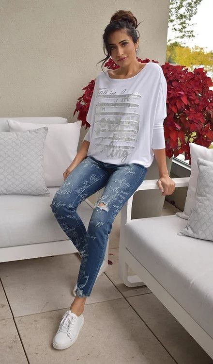 Blue Woven Denim Pant 226101U