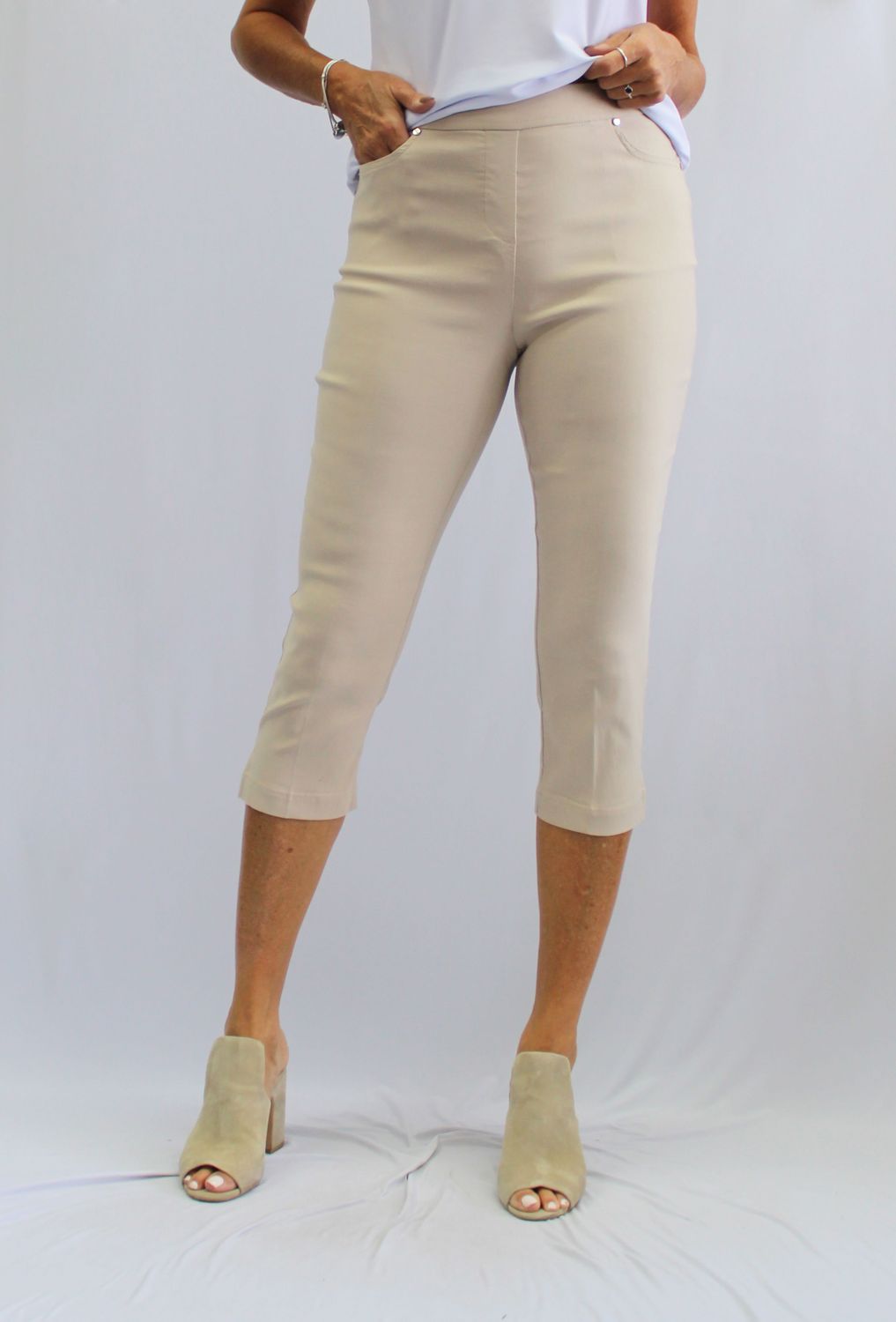 Petite Capri 55032 (2 Colors)