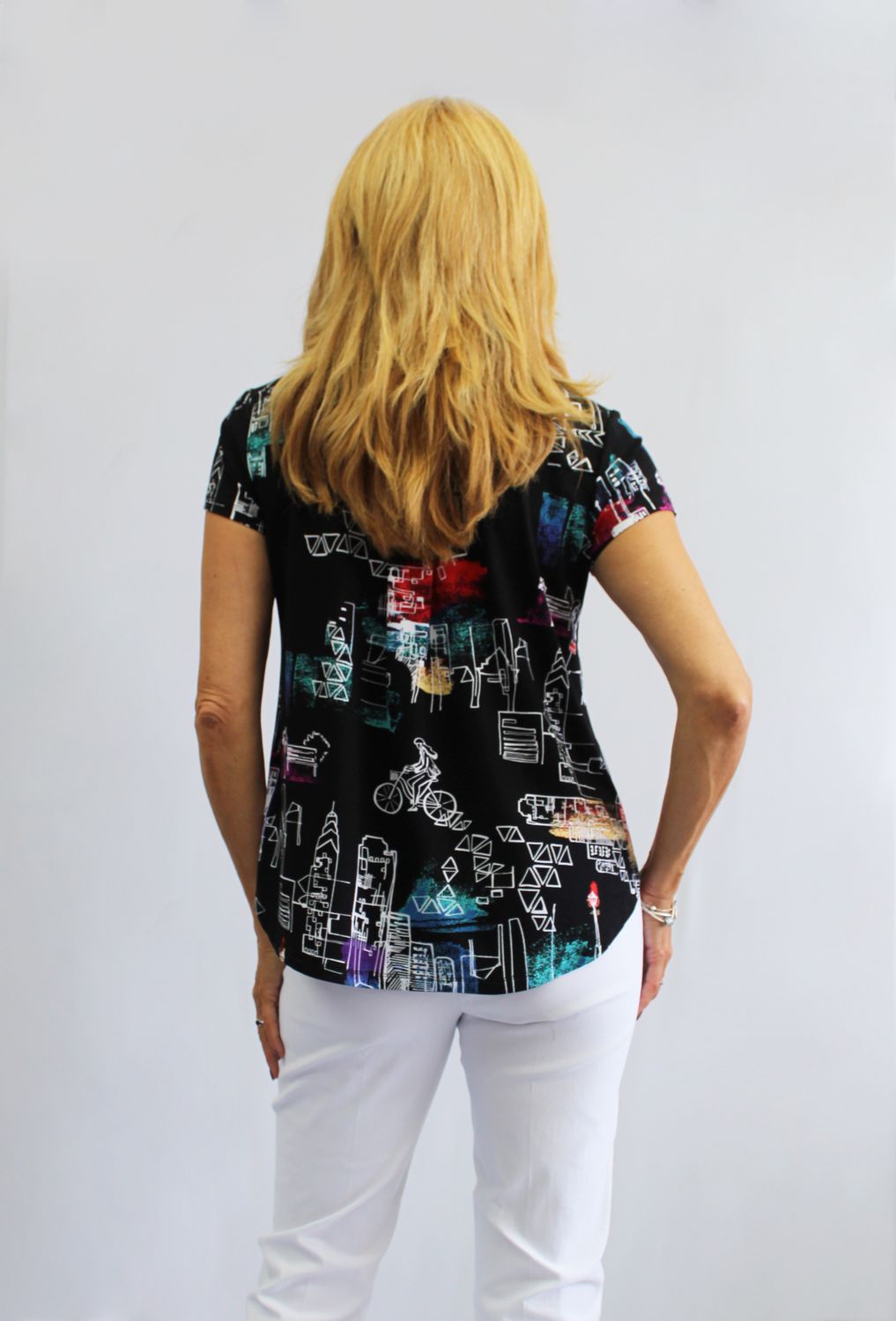 Petite Top 52505P , Color: Black Multi, Size: XS