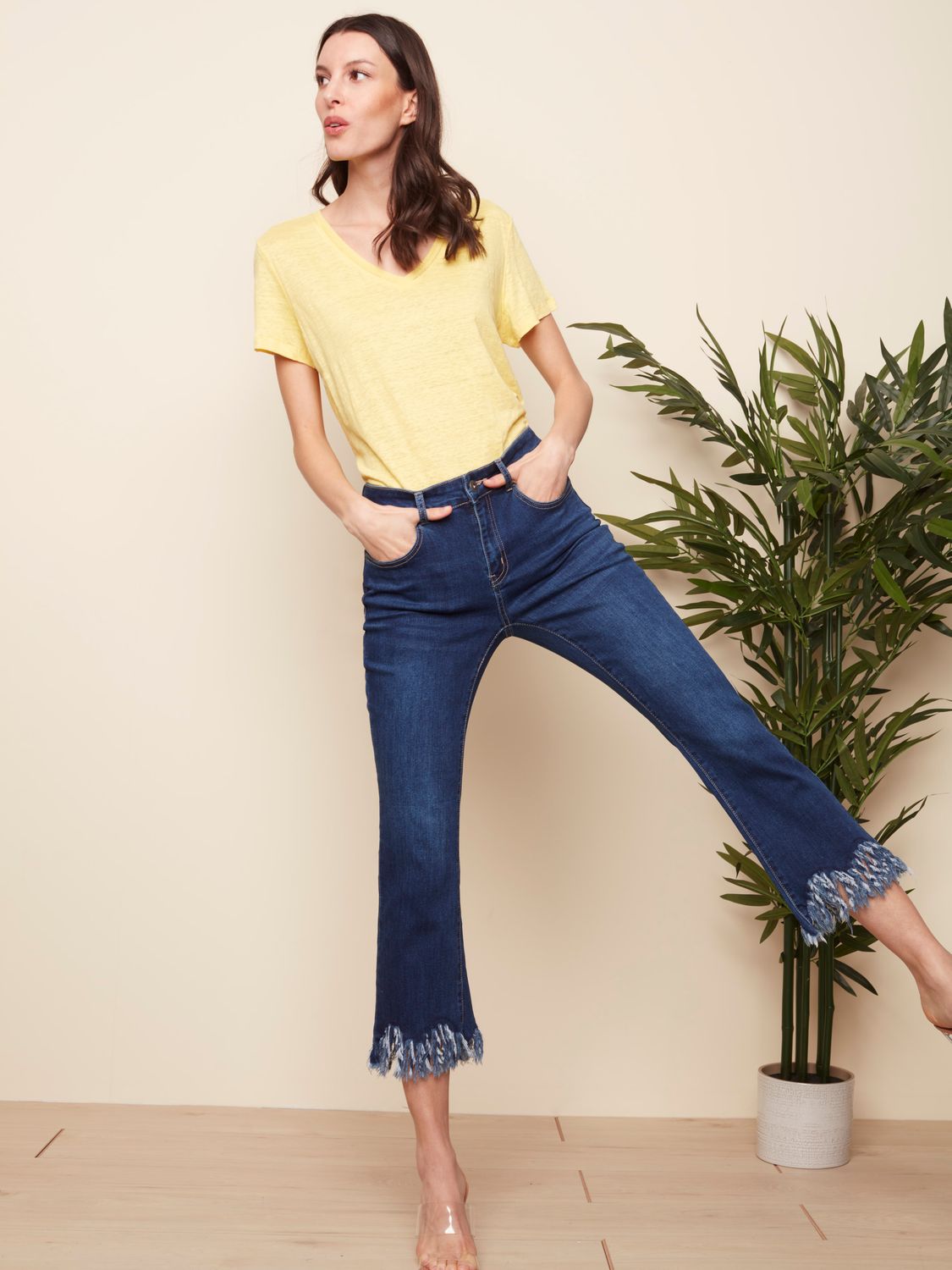 Wide Leg Fringed Hem Jean (2 Washes)