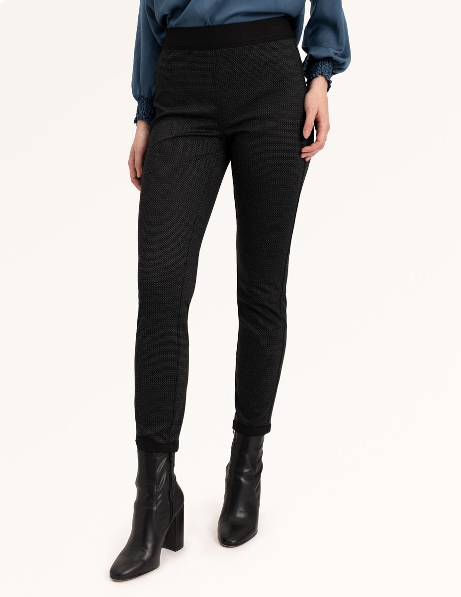 Knit Pull On Pant R1866