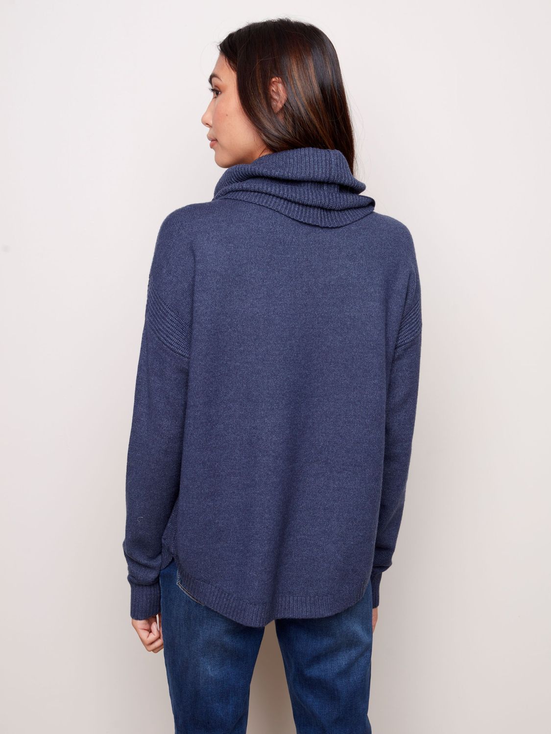 Sweater With Detachable Scarf 2420
