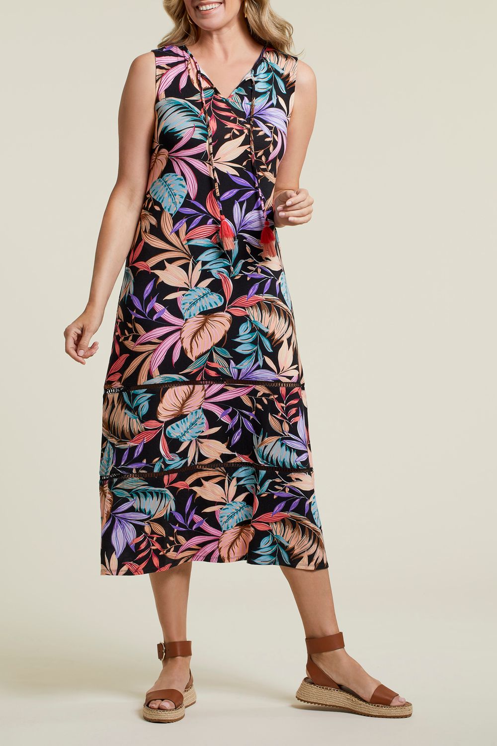Maxi Dress With Inserts 835O