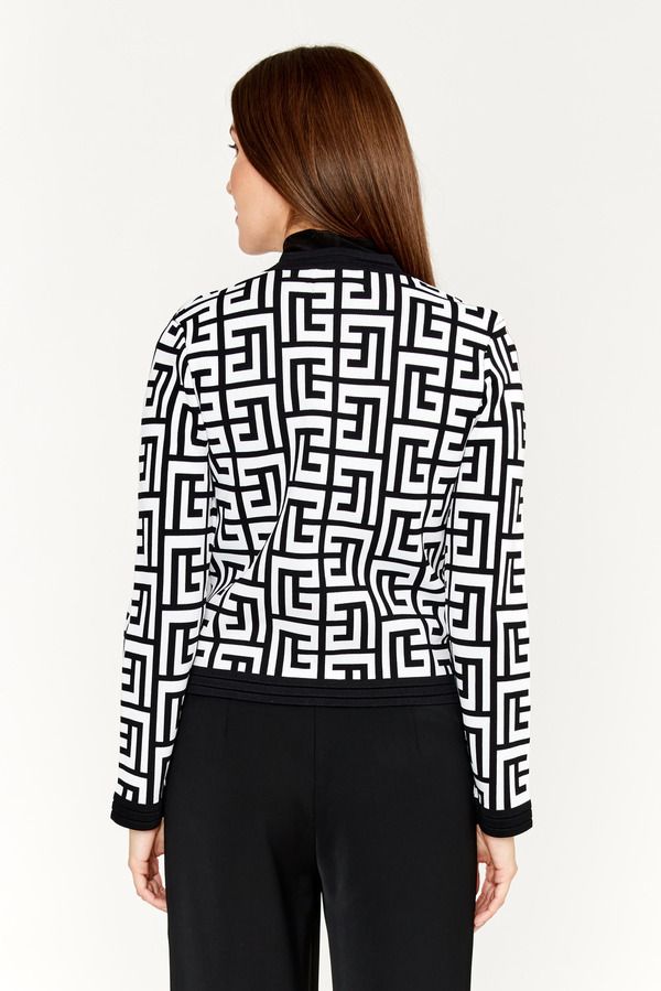 Geo Print Fitted Top Style 233848, Color: Black/White, Size: XS