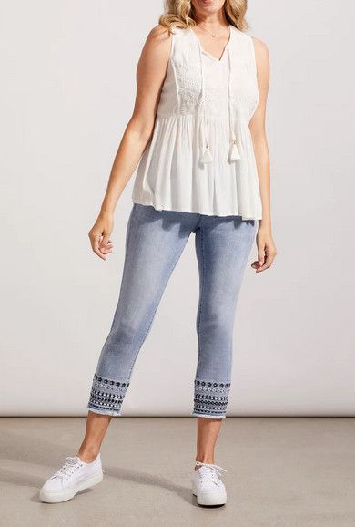 Audrey Pull On Slim Embroirdered Crop 7792O