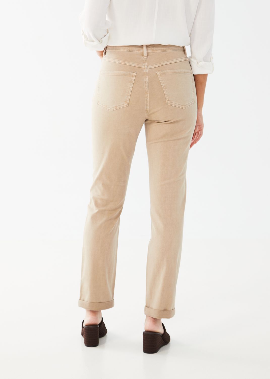 Petite Suzanne Straight Leg Sand Dollar 8831511