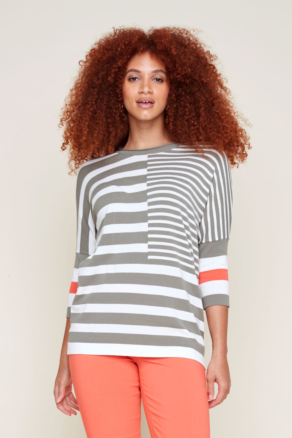 Knit Sweater R6884-3956, Color: Black Combo, Size: XS