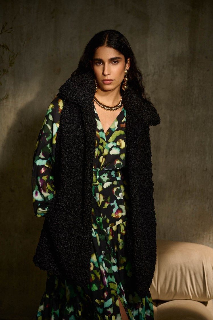 Faux Fur Sleeveless Vest 243908 , Color: Black, Size: S