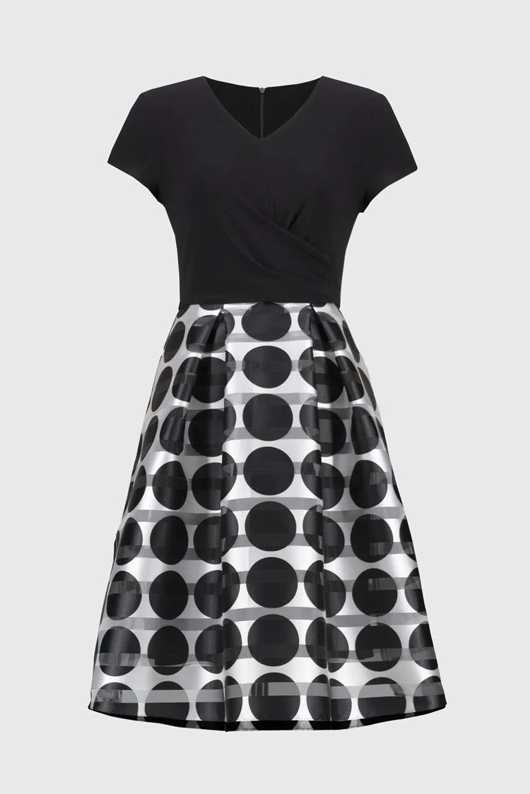 Silky Knit And Novelty Dot Full Skirt Dress 251754, Color: Black/Vanilla, Size: 6