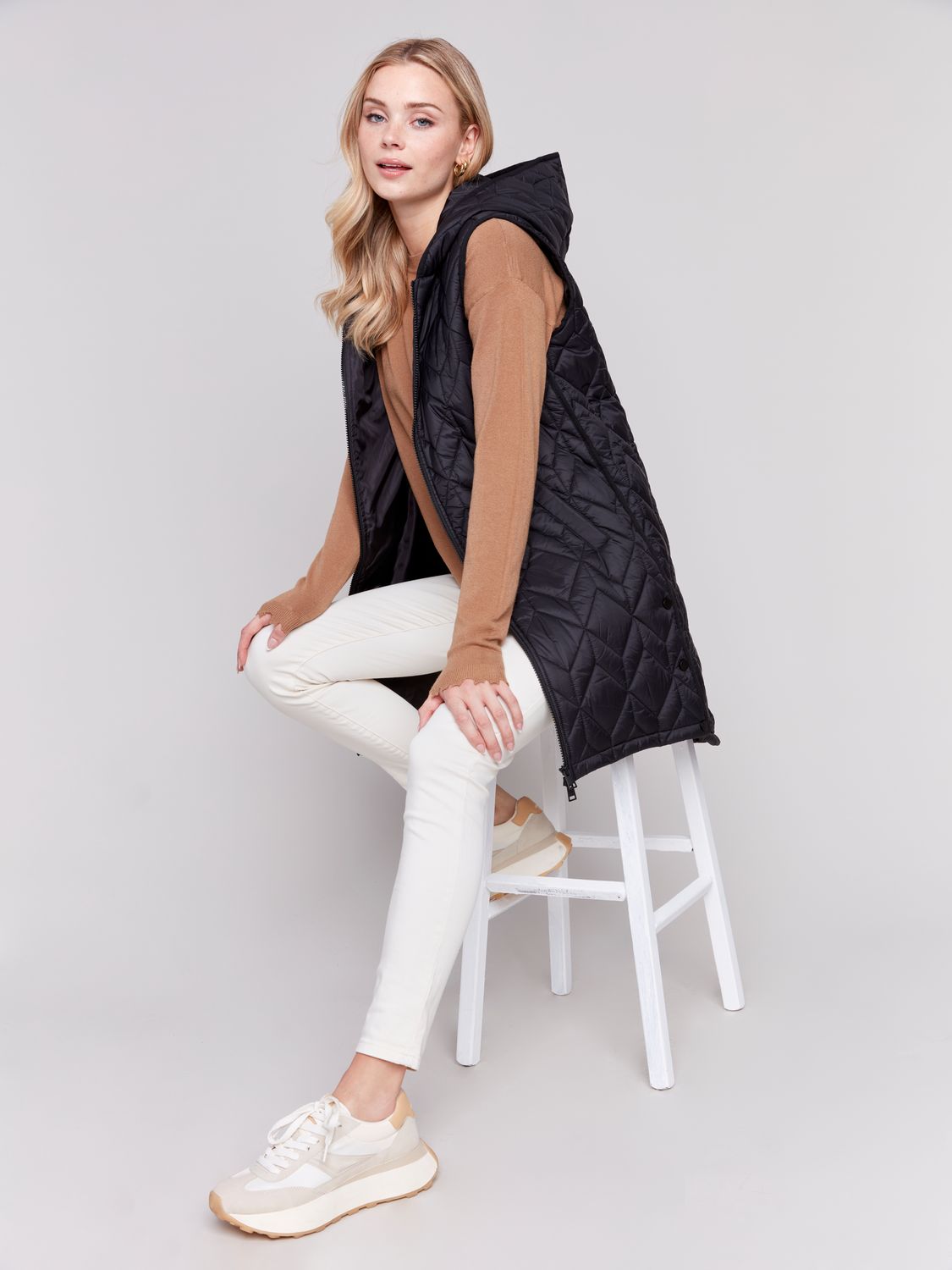 Quilted Vest With Pockets &amp; Hood C6323/388B, Color: Black, Size: XS