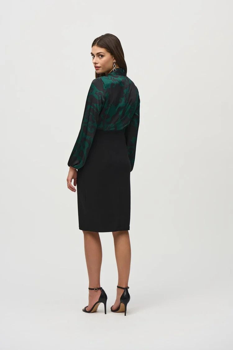 Silky Knit And Satin Paisley Sheath Dress 244128 , Color: Absolute Green/Black, Size: 4