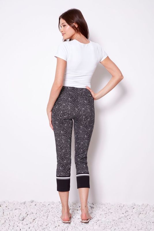 Crop Border Pant 68484, Color: Edge Print, Size: 4