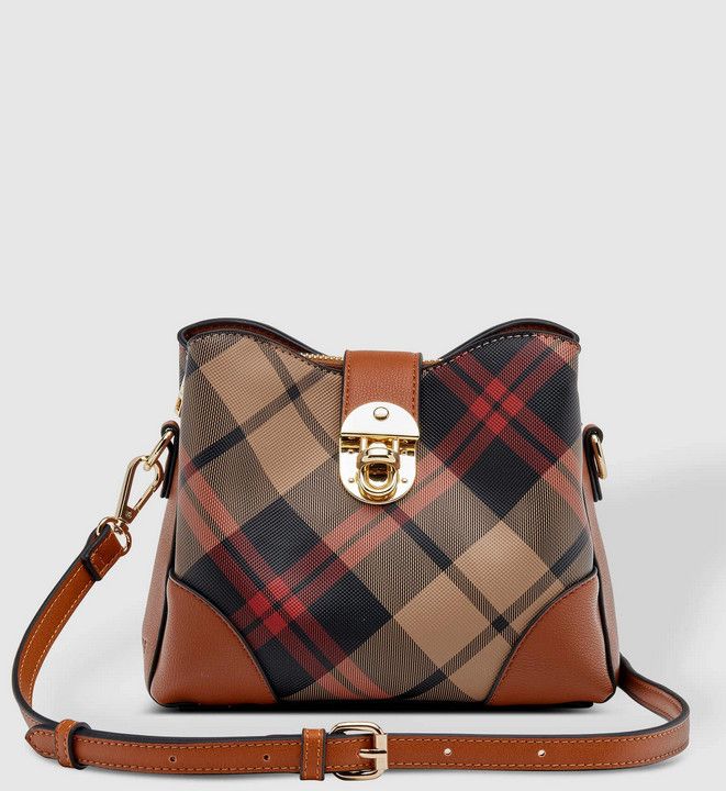 Cila Crossbody Bag
