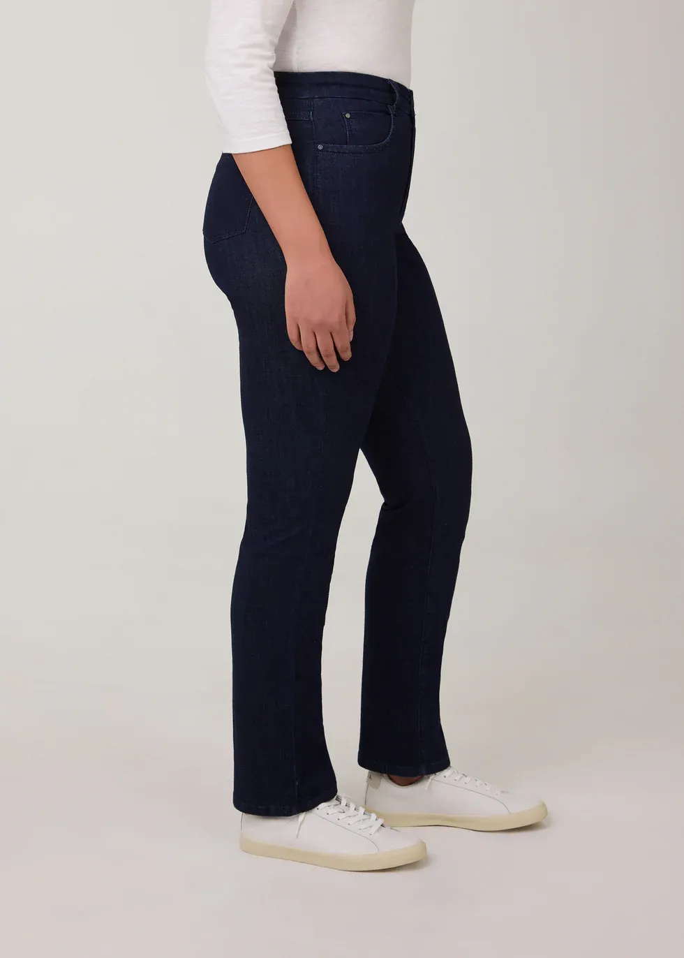Petite Suzanne Straight Leg 8953250
