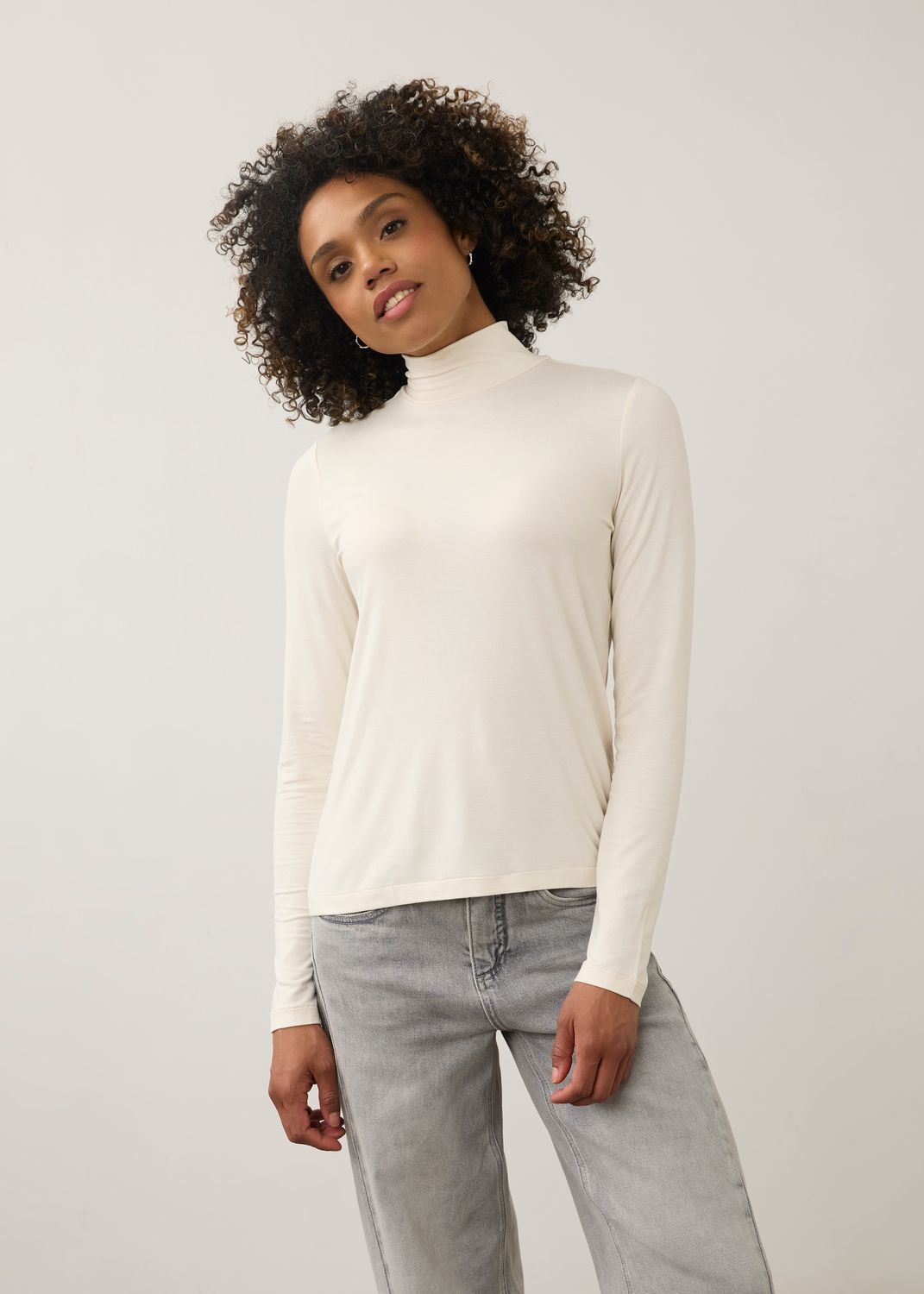 Long Sleeve Mock Neck Top 3056756