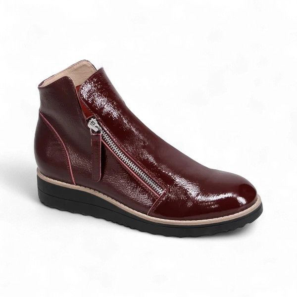 OHMY-DJ Patent Boot