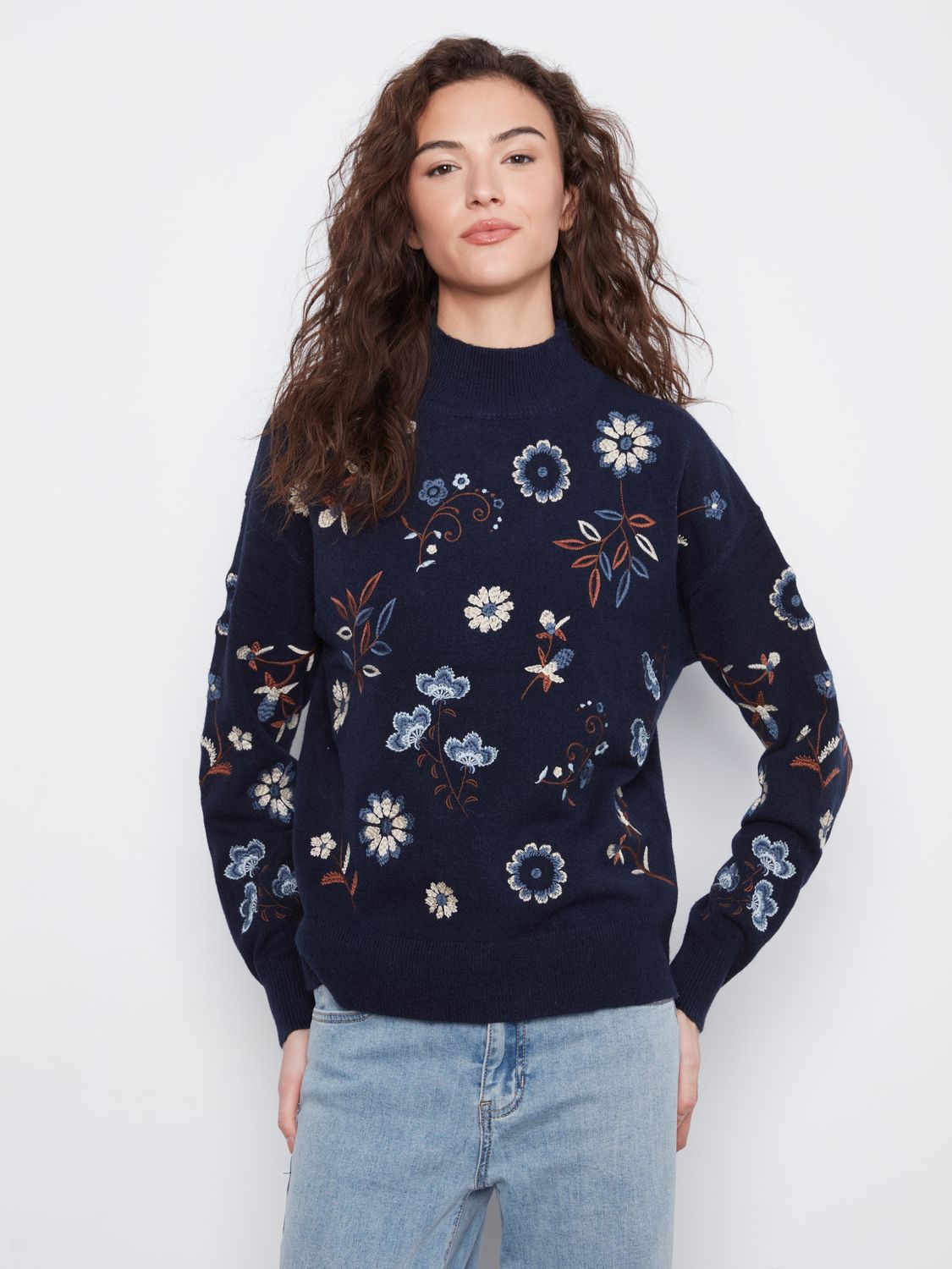 Embroidered Sweater C2893R/736A