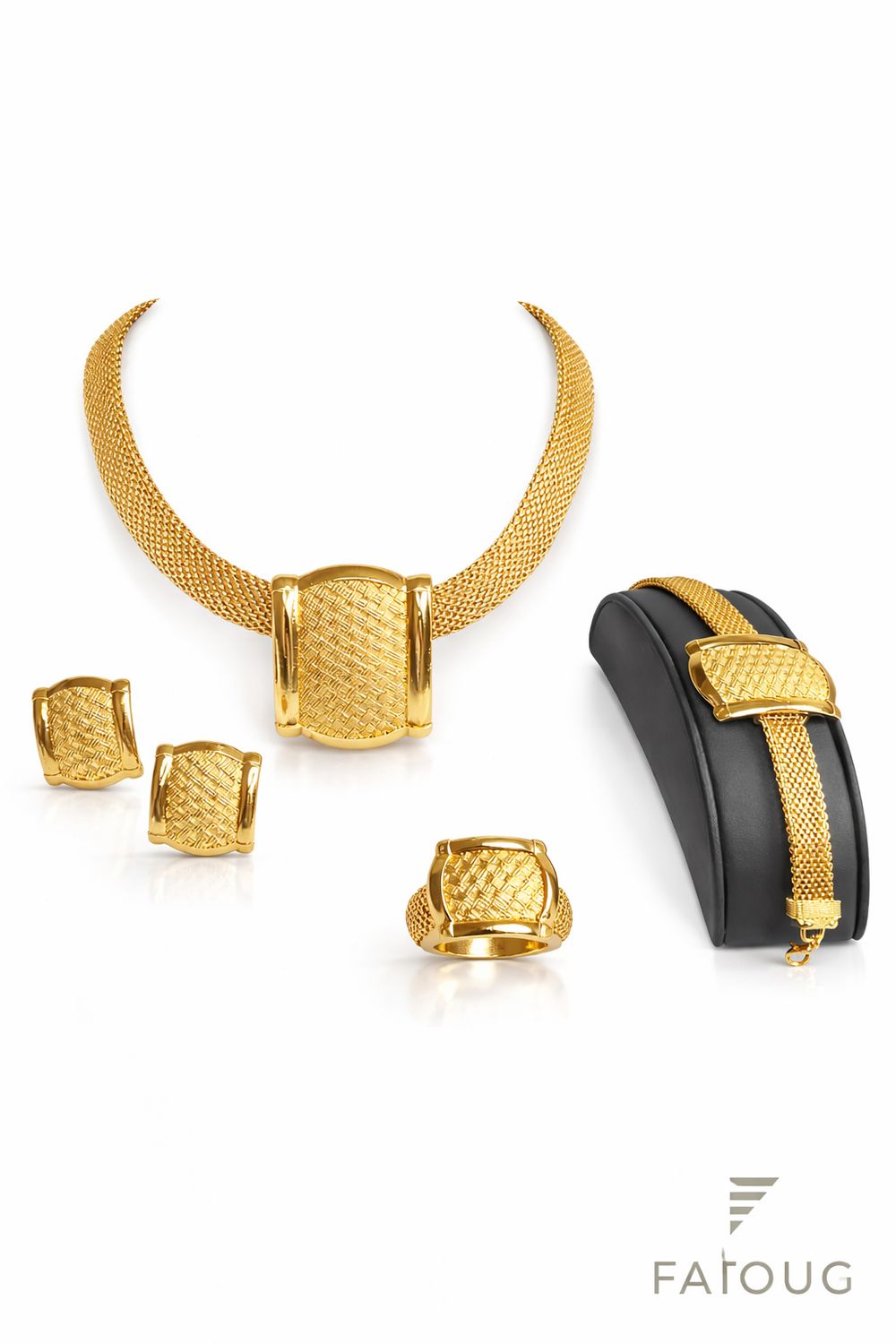 24K Dubai Gold Plated Jewelry Elegant Vintage Style Lady Bridal Necklace Bracelet Earrings Ring Four Piece Set Waterproof Non Tarnish