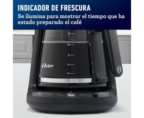 Cafetera Oster® 12 tazas - Sistema medición programable / Color Negro