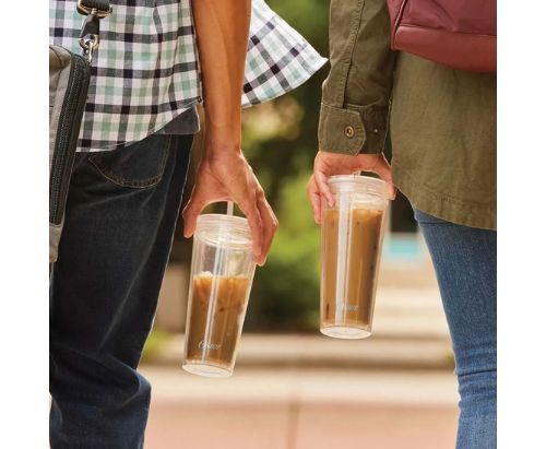 Cafetera frappé Oster® funcion licuadora / Color Negro- Plata