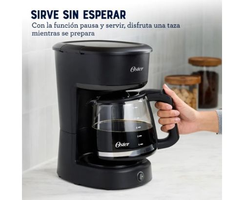 Cafetera Oster® programable 12 tazas / pantalla táctil
