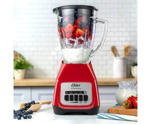 Licuadora Oster® con vaso de vidrio y dos velocidades más pulso BLSTKAGRPB