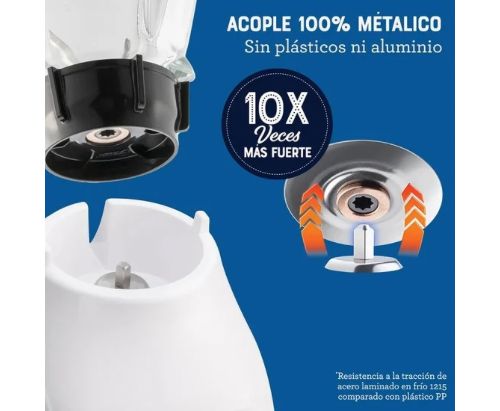 Licuadora Oster® con vaso de plástico y control de perilla BLSTKAPWRD