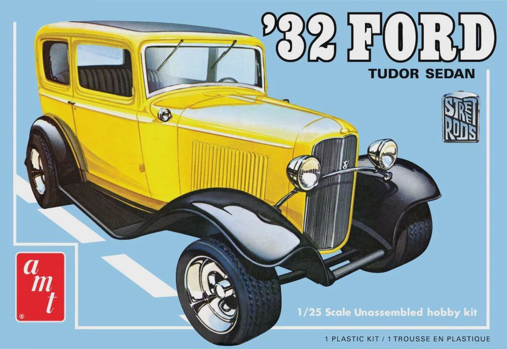 AMT 1/25 1932 Ford Tudor Sedan Street Rod (AMT1414)