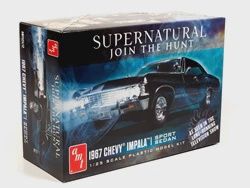 AMT 1967 Chevy Impala 4-Door Supernatural 1:25 Scale (AMT1124)