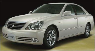 Aoshima 1/24 2003 Toyota GRS182 Crown Lexus 4-Door Car (AOS57933)