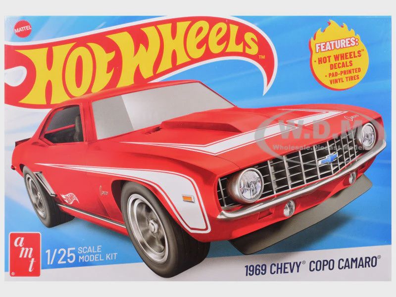 AMT 1/25 Skill 2 Model Kit 1969 Chevrolet COPO Camaro "Hot Wheels" (AMT1497)