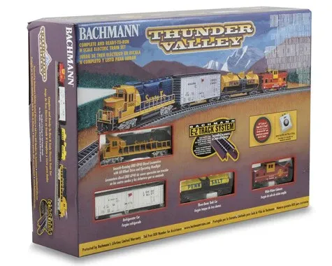 Bachmann N-Scale Thunder Valley Train Set (Santa Fe) (BAC24013)