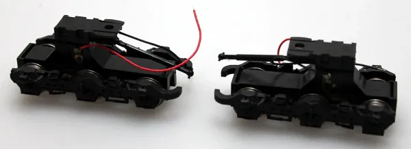 Bachmann Truck-Black w/Drive shafts /pair (HO SD40-2) (6090X-00G01-PR-B)