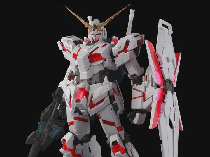 Bandai 1/60 Perfect Grade Series: Unicorn Gundam Full Pyscho Frame Prototype Mobile Suit (BAN5063513)