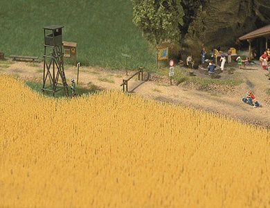 Busch Gmbh &amp; Co Kg Wheat Field -- Kit (189-1204)