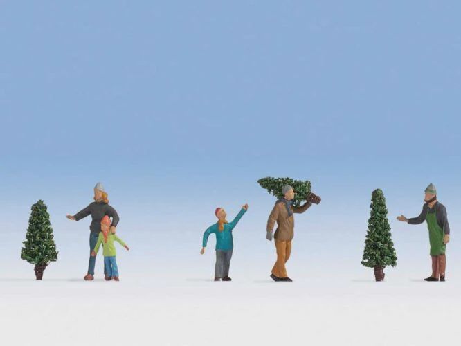 Christmas Tree Lot Figures -- 5 People, 3 Trees (528-15927)