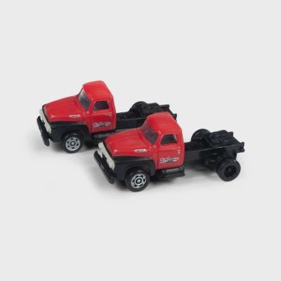 Classic Metal Works N 54 Semi Tractor Old Grmn Beer(2) (MWI51192)