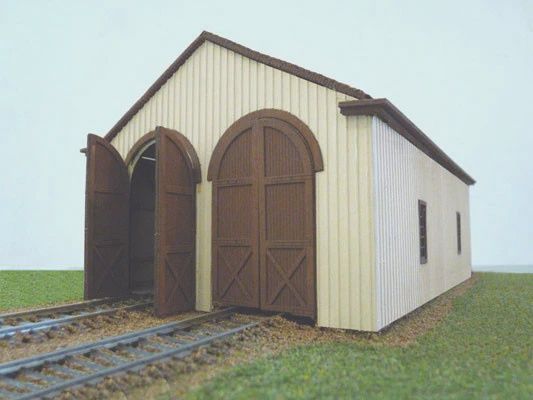 Branchline Trains 2-Stall Wood Engine House - Laser Art HO SCALE(BRA657)