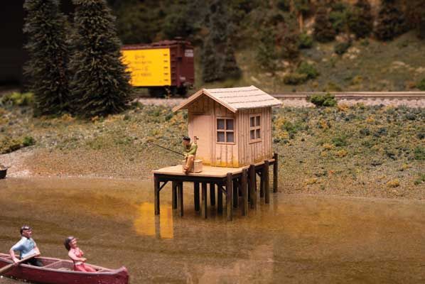 Fisherman's Shanty -- Laser-Cut Wood Kit - 3-9/64 x 1-1/2 x 2-1/8" 8 x 3.7 x 5.4cm - (949-4110))