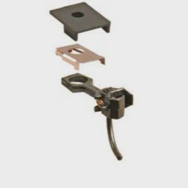 Kadee #28 – 20 Series Couplers Medium Centerset – (KAD28)