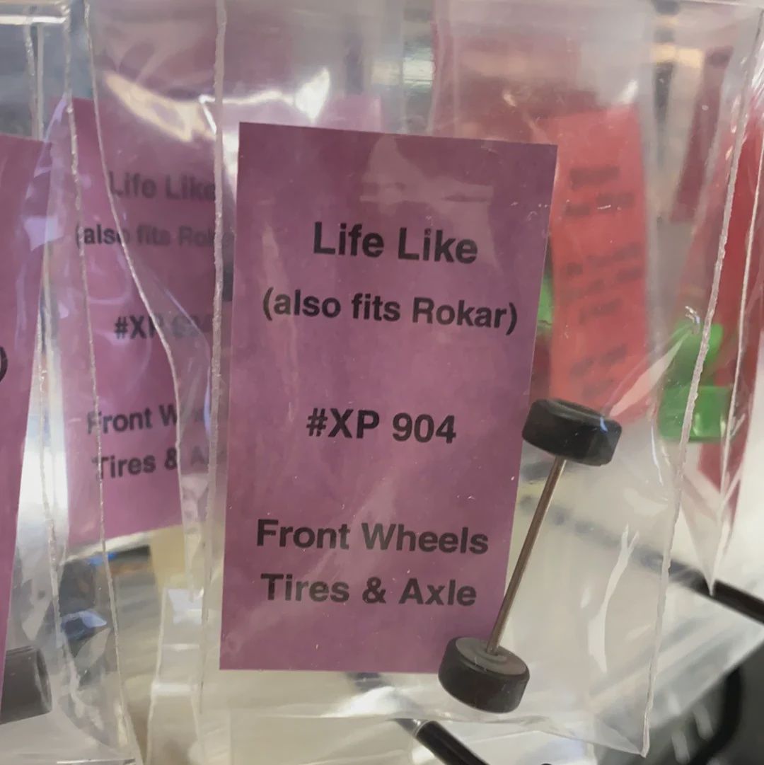Life Like Front &amp; Rear Tires (XP904)
