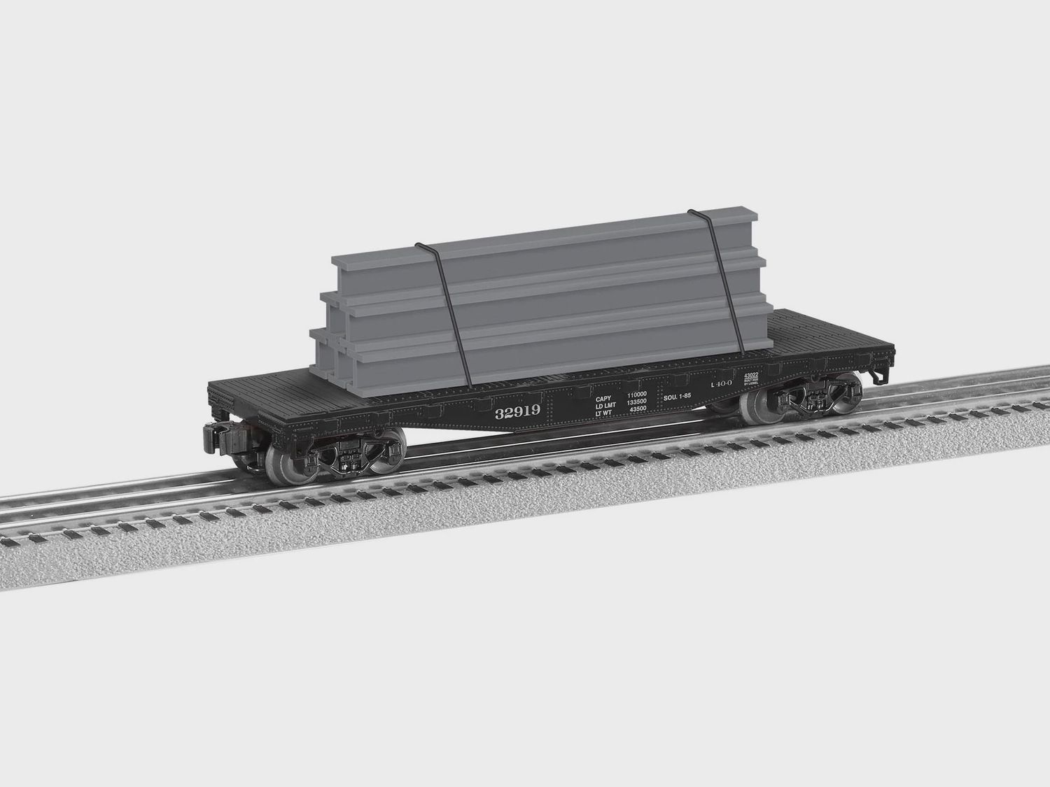 Lionel NORFOLK &amp; WESTERN STANDARD O FLATCAR W/ STAKES #32919 (LNL2143022)