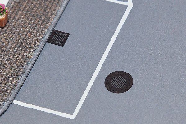 Manhole &amp; Sewer Covers -- pkg(1 (272-180610)