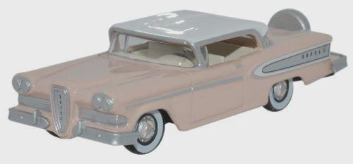 Oxford Diecast 1958 Ford Edsel Citation - Assembled -- Chalk Pink, Frost White (553-87ED58003)
