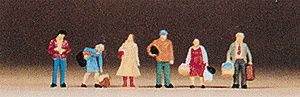 Preiser Passengers Waiting (590-79017(