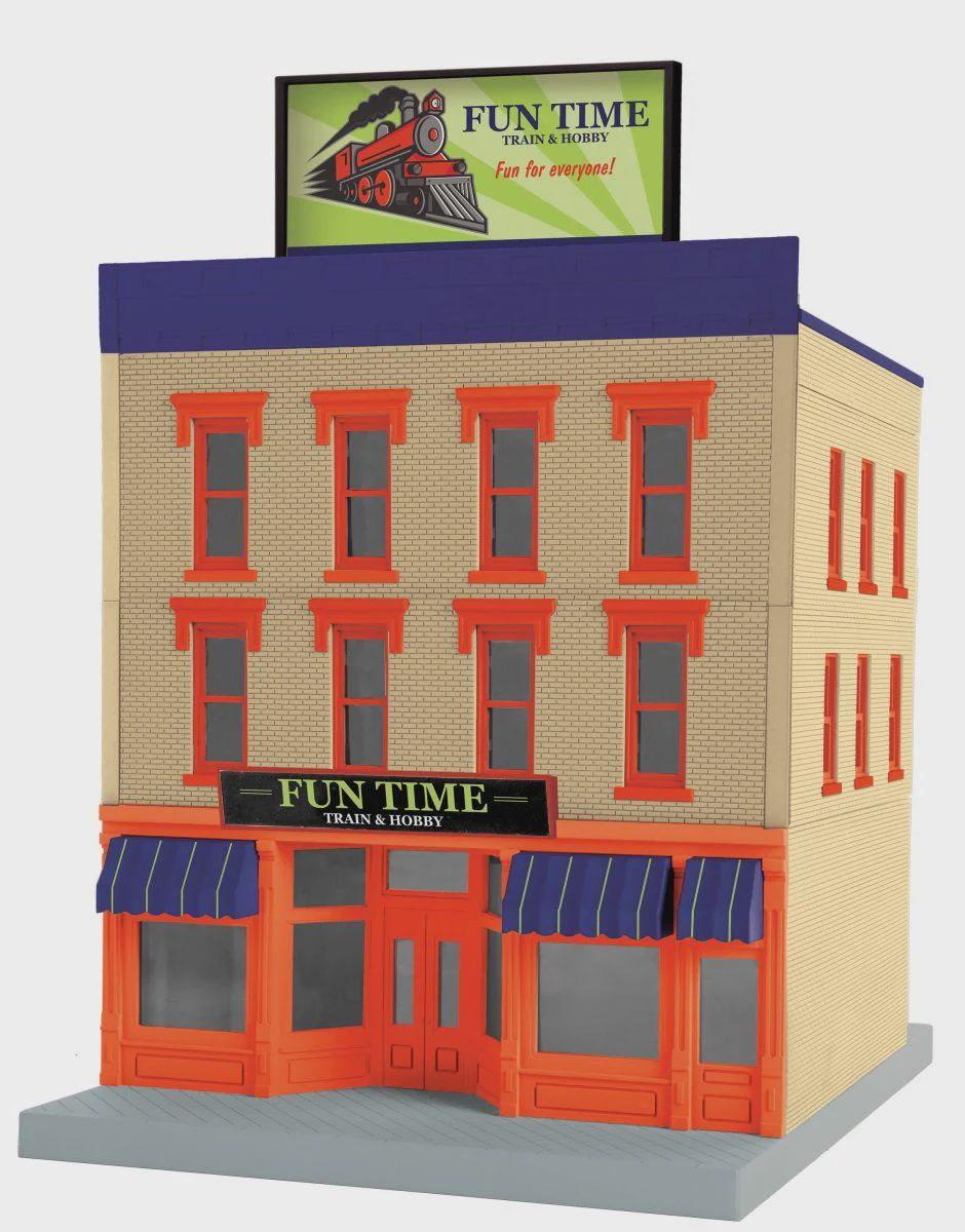 RailKing O 3-Story City Building Fun Time Train &amp; Hobby (MTH3090659)