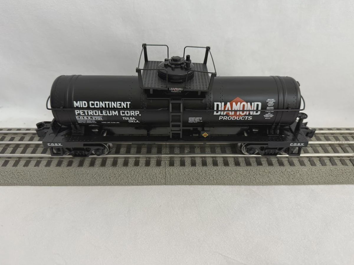 RMT O Tank Car Mid-Continent Oil (RMT96899159)
