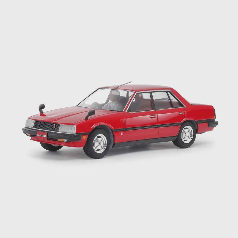 Tamiya 1/24 Nissan Skyline Sedan 2000 Turbo GT-E - S (TAM24374)